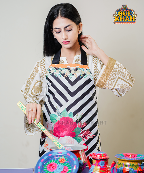 Apron 002 | Floral Motif